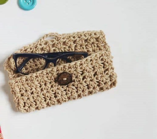 DIY Sunglass Case Ideas 27