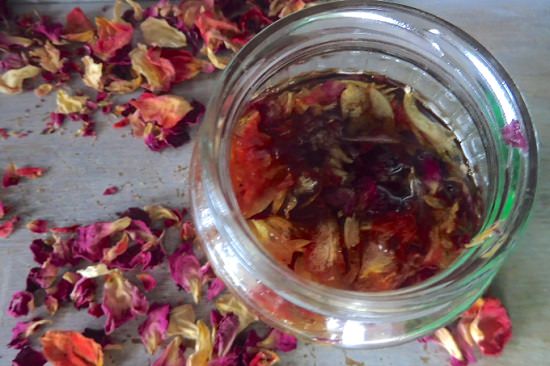 What to do with dried roses2