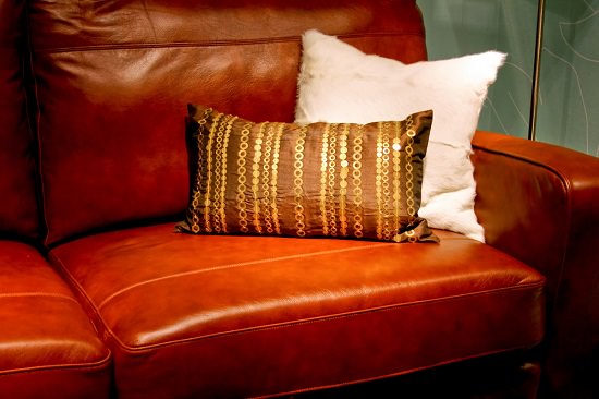 How to Clean Faux Leather Couch3