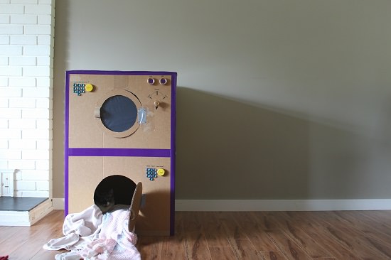 DIY Cardboard Laundry Set