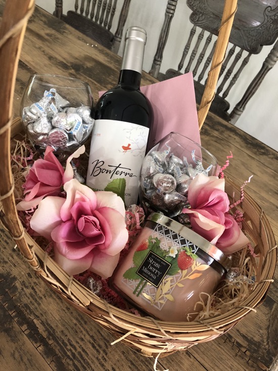 16 Date Night T Basket Ideas Date Night Baskets Cradiori 