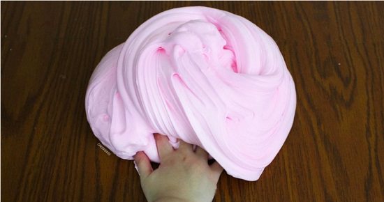 How to Make Fluffy Slime with Liquid Starch3