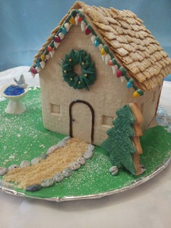 Sugar Cookie Christmas House4