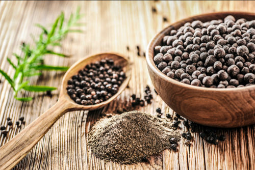 Black Pepper With Hot Water Benefits1