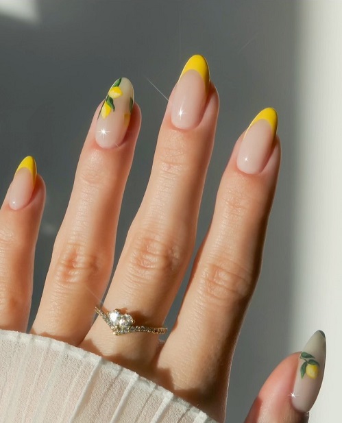 yellow summer nails with lemon