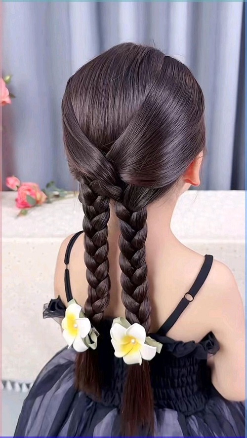 Trending Hairstyle Idea For Cute Little Girl 5