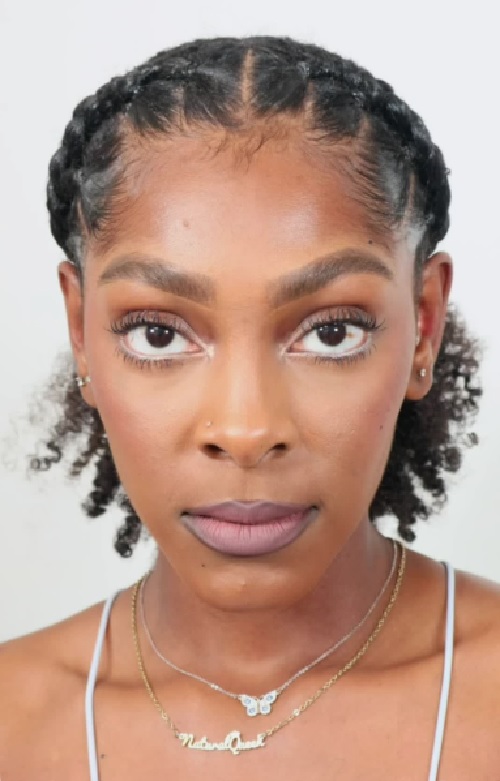 Dynamic Low Ponytail Hairstyle