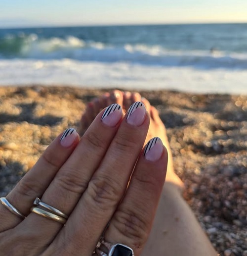lines nail art