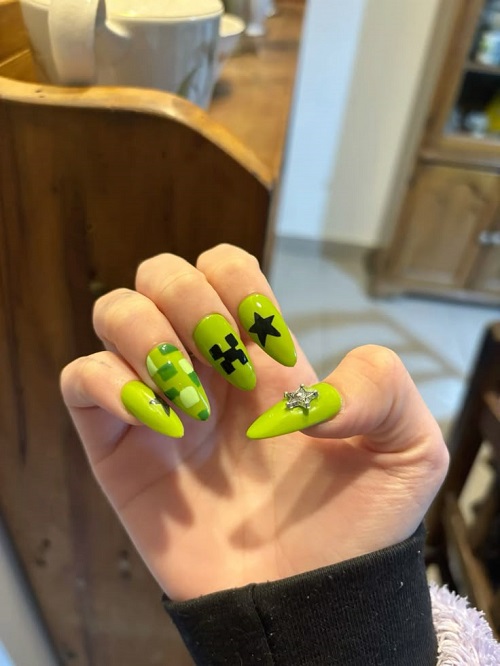 Colorful Nail Art 14