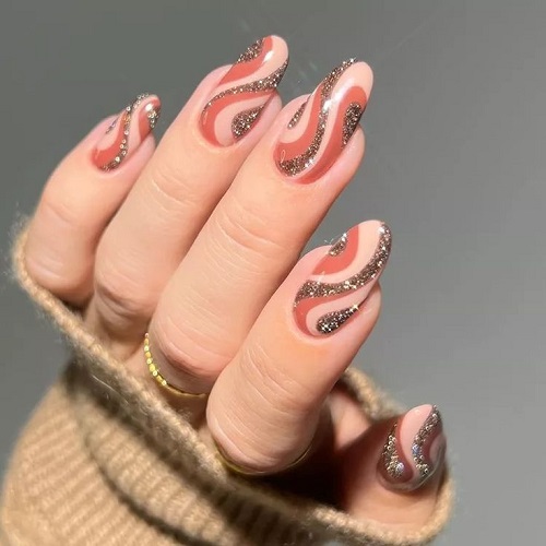 Gorgeous Glitter Nails Design Ideas 3