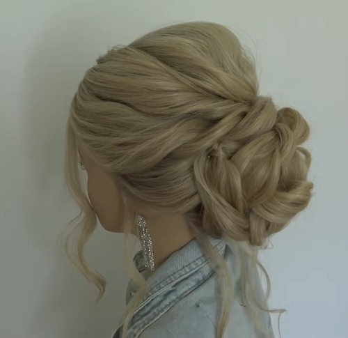 Messy Bridal Bun