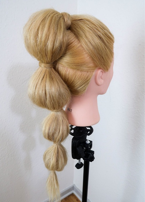 BUBBLE PONYTAIL STEP BY STEP