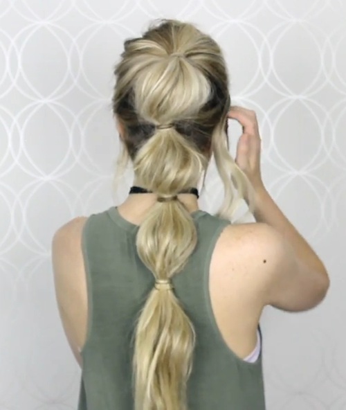 Easy Bubble Ponytail