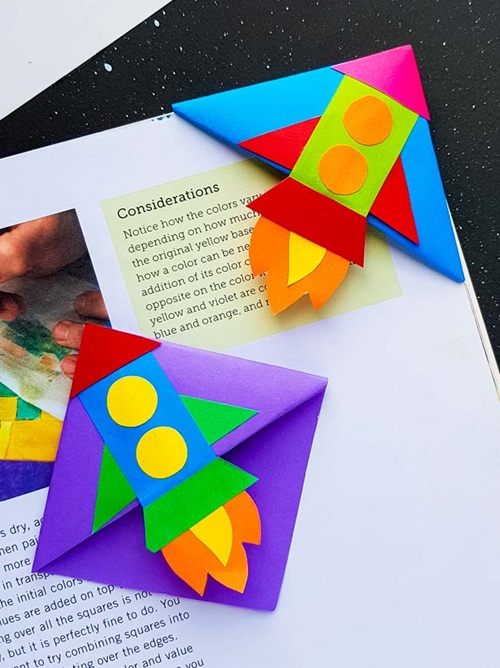 DIY Rocket Corner Bookmark for Kids