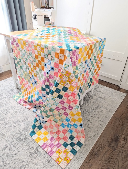 Nine Patch quilt pattern 4