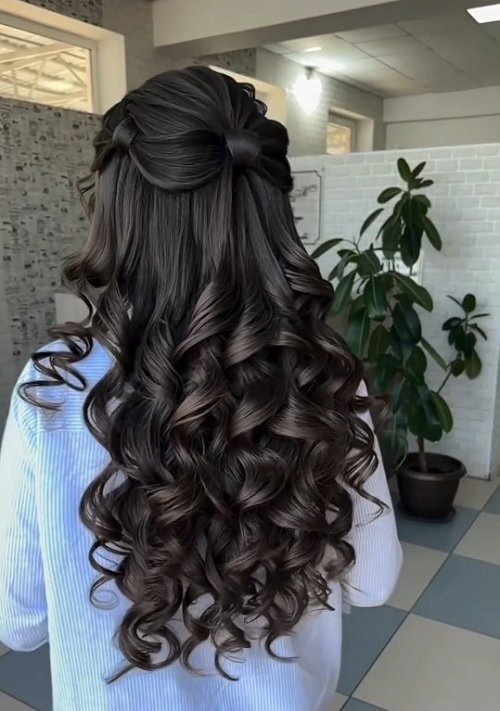 curly hairstyle for long hair