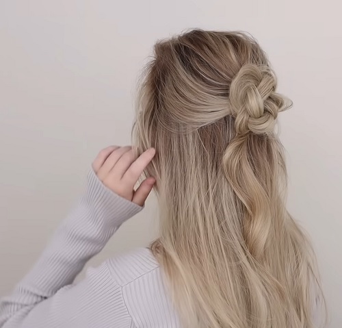 60 SECOND HAIRSTYLES