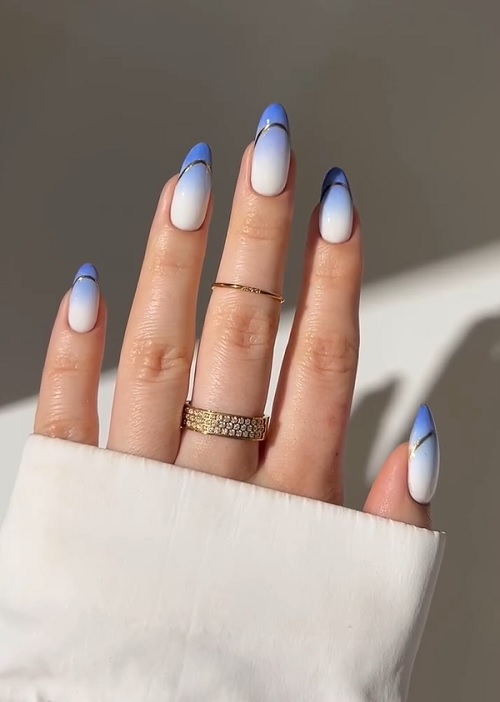 blue ombré nails