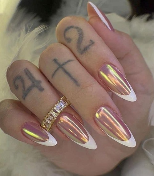 Latest Chrome Nails Ideas 4