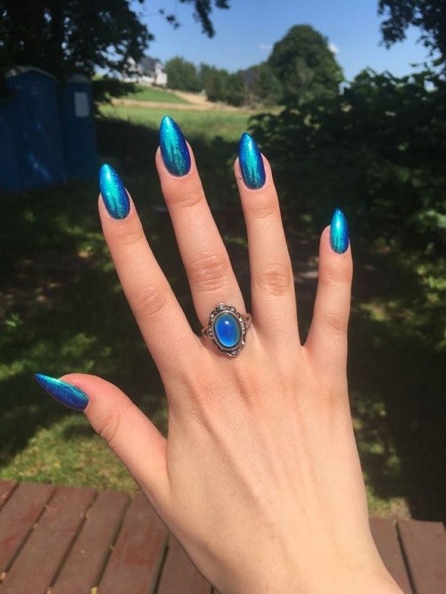 Trending Chrome Nails Ideas 1