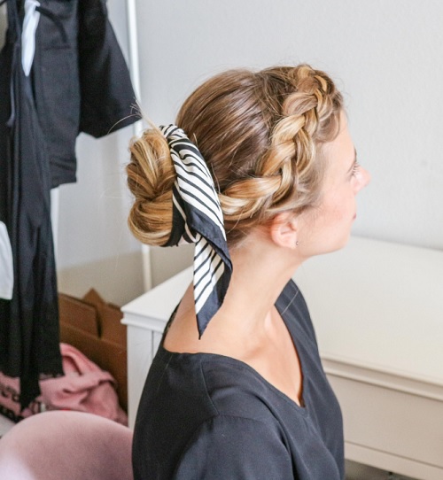 Cool Ways to tie hair using scarf