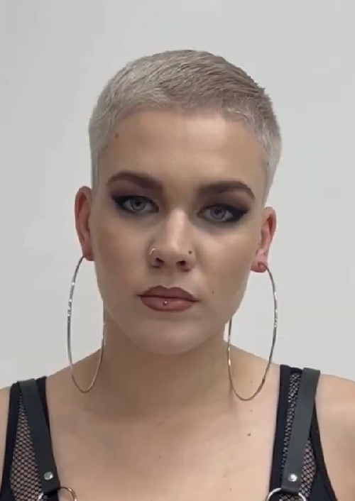 BUZZ CUT FOR WOMEN