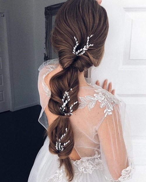 beautiful prom hairstyle idea