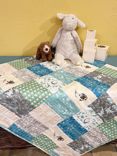 Sweet Baby Quilt made of fat quarters