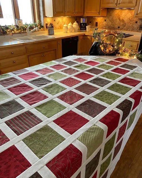 Fat Quarter Lattice Quilt